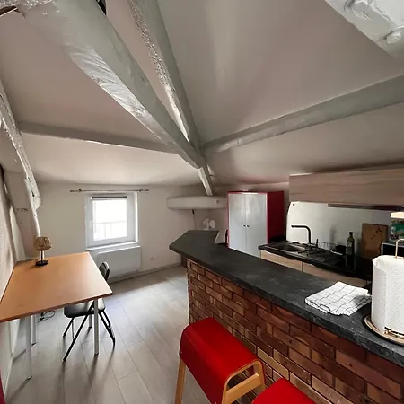 Charming, Quiet And Central Studio קלרמונט-פרנד